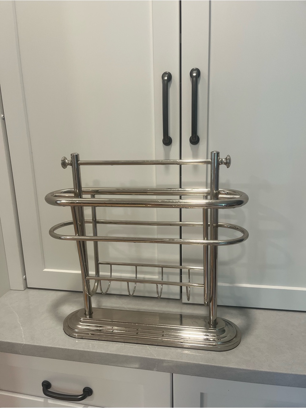 Pottery Barn Bennett Chrome Silver Metal Magazine Rack Holder - Picture 2 of 9